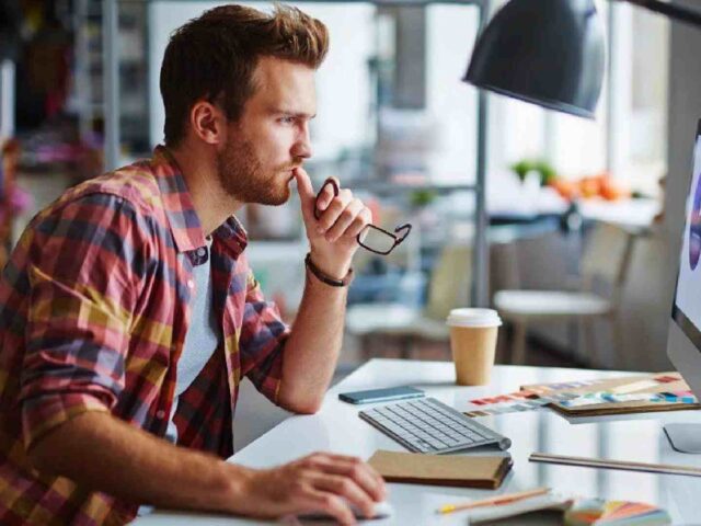 Freelance Pricing in the UAE: A Comprehensive Guide for 2025