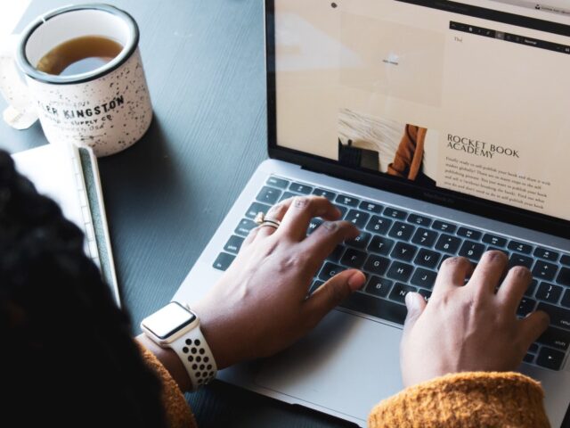 Ultimate Guide to the Best Freelance Services to Outsource in 2026 for Faster Business Growth